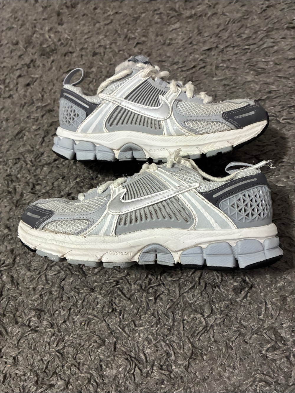 Nike vomero 5